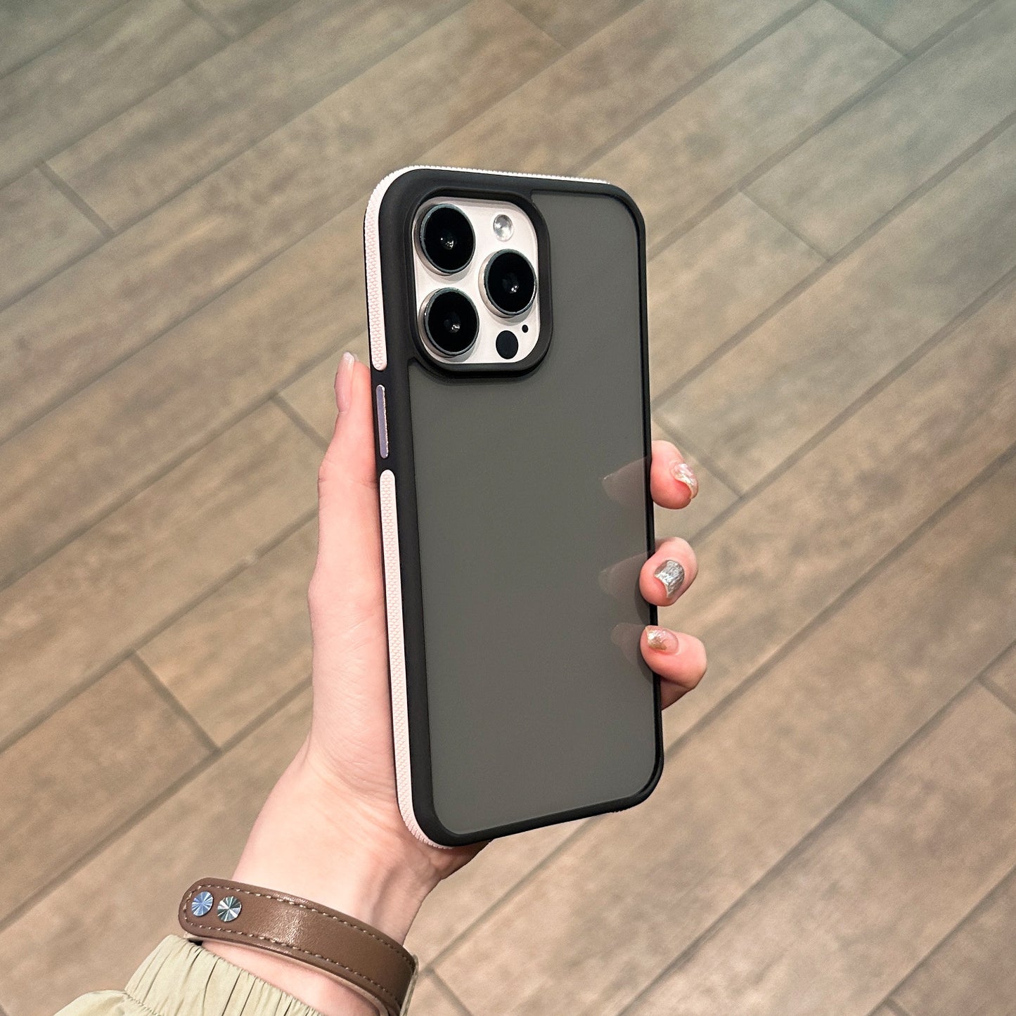 C1 Matte Frosted Shockproof Phone Case with Color Edge Design Slim Protective Cover for iPhone 17 17 Pro 17 Pro Max – Anti-Fingerprint & Soft Touch