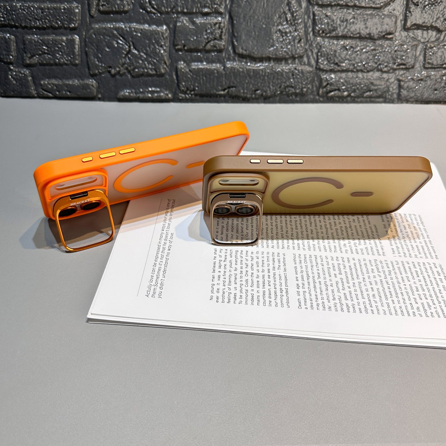 U4 New Matte Magnetic Case for iPhone 17 – Camera Kickstand + Free Cleaning Kit